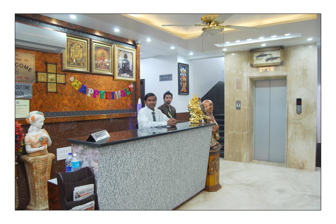 Hotel Jinendra Palace Jaipur Luaran gambar