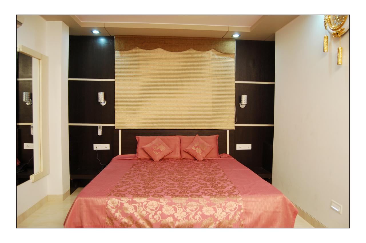 Hotel Jinendra Palace Jaipur Luaran gambar